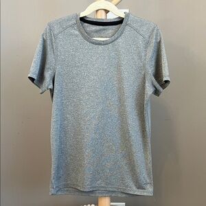 ⭐️⭐️PICK 5 / $20 Jockey Sport Boy's Athletic T-Shirt Medium